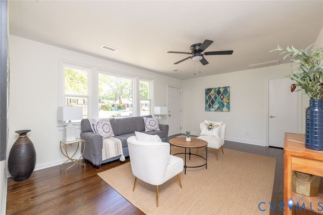 2212 Manlyn Rd, Henrico, VA 23229