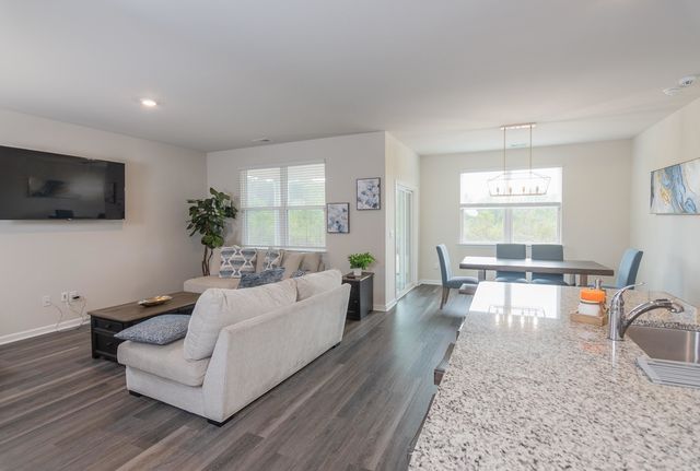 9187 Fort Hill Way, Myrtle Beach, SC 29579