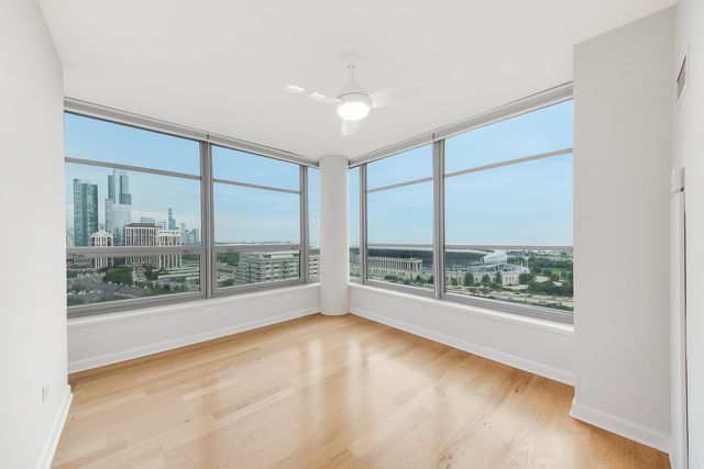 1600 S PRAIRIE Avenue 1902, Chicago, IL 60616