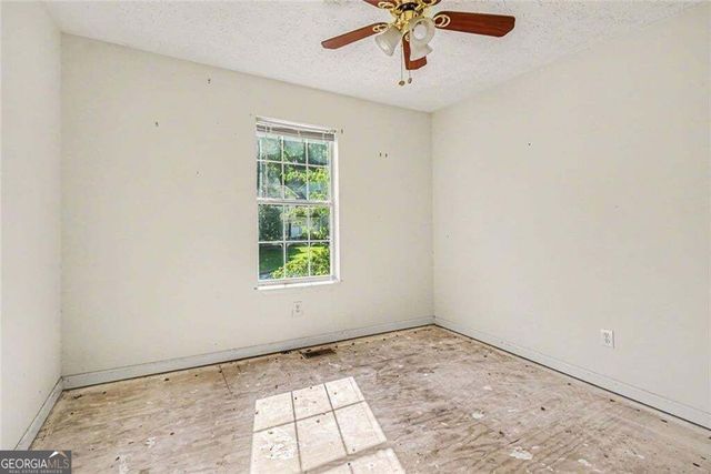 7115 Hillcrest Chase Drive SW, Austell, GA 30168