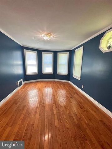 717 HAMILTON AVE, Trenton, NJ 08629