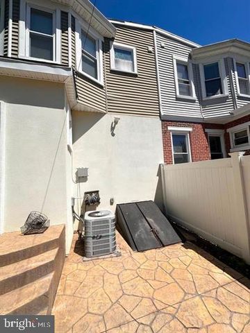 717 HAMILTON AVE, Trenton, NJ 08629