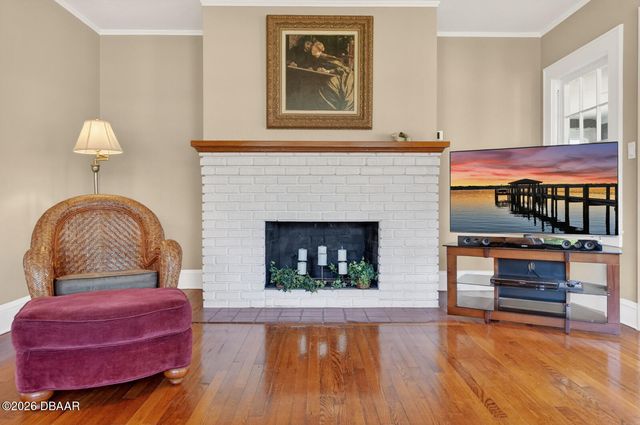 1225 Gamble Place, Daytona Beach, FL 32118