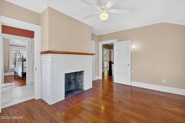 1225 Gamble Place, Daytona Beach, FL 32118