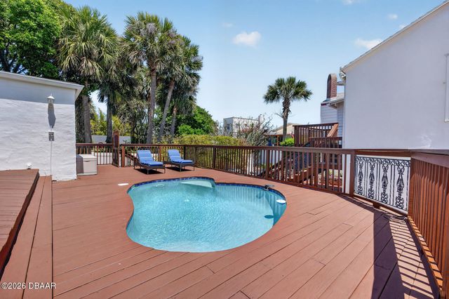 1225 Gamble Place, Daytona Beach, FL 32118