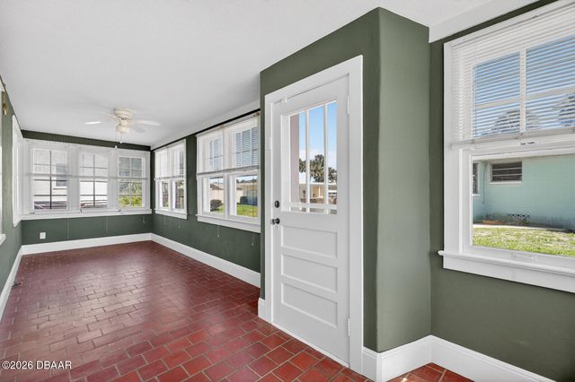 1225 Gamble Place, Daytona Beach, FL 32118