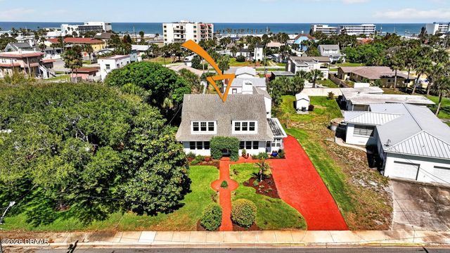 1225 Gamble Place, Daytona Beach, FL 32118