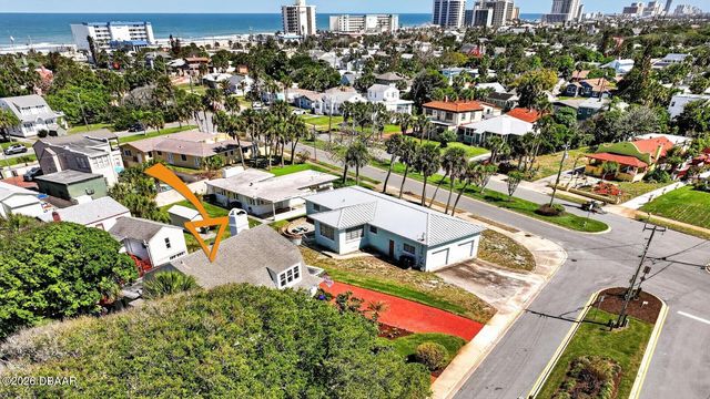 1225 Gamble Place, Daytona Beach, FL 32118