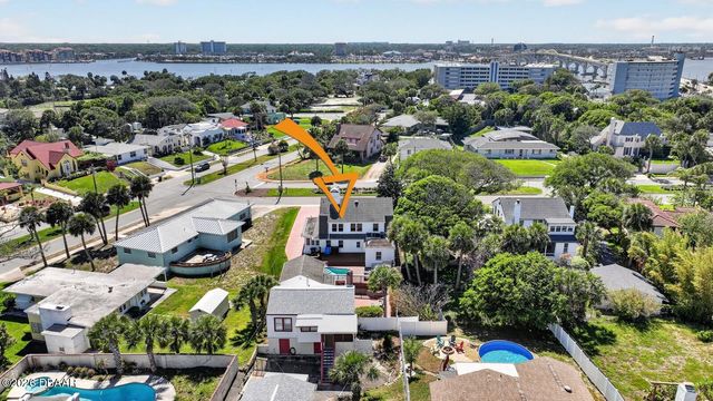 1225 Gamble Place, Daytona Beach, FL 32118