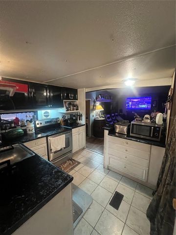 4021 LOWELL LANE, Zephyrhills, FL 33541