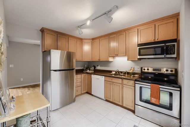 1862 S Hoyt Street, Lakewood, CO 80232