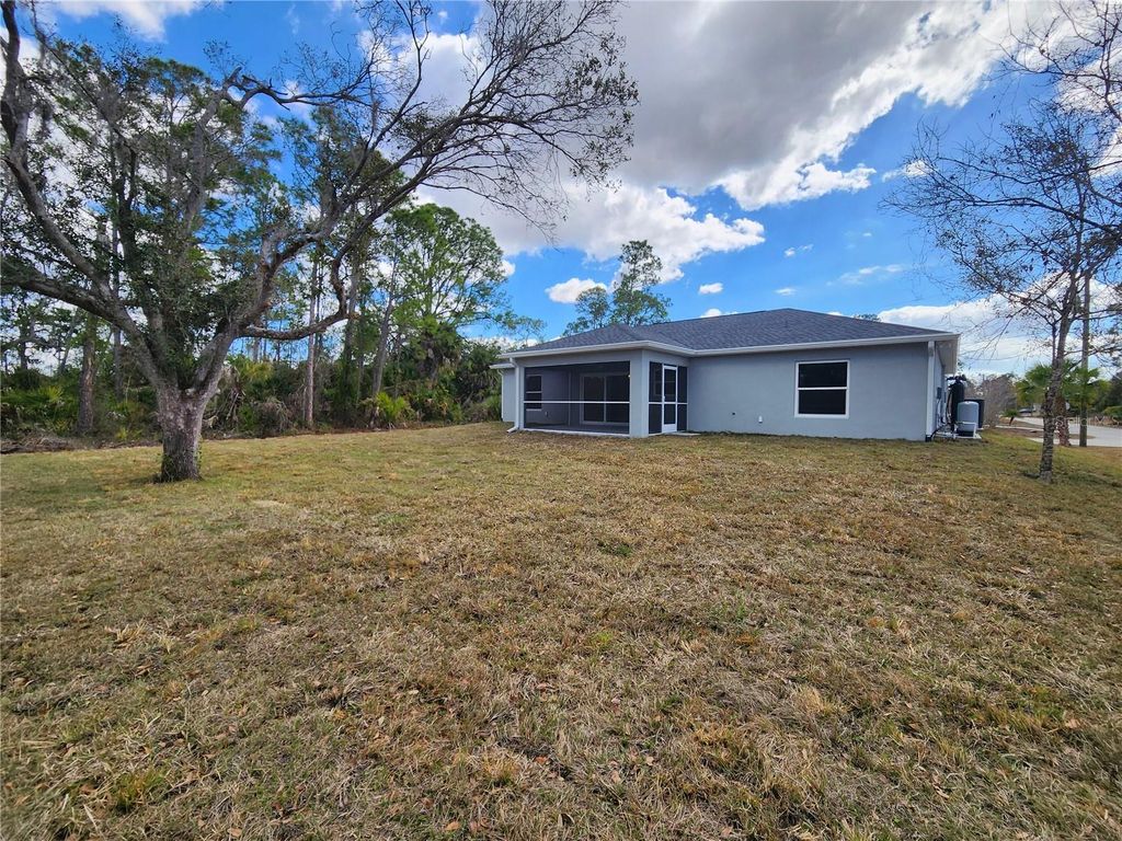 Image 28 of property listing at 4948 LASKEY AVENUE, North Port, FL 34288