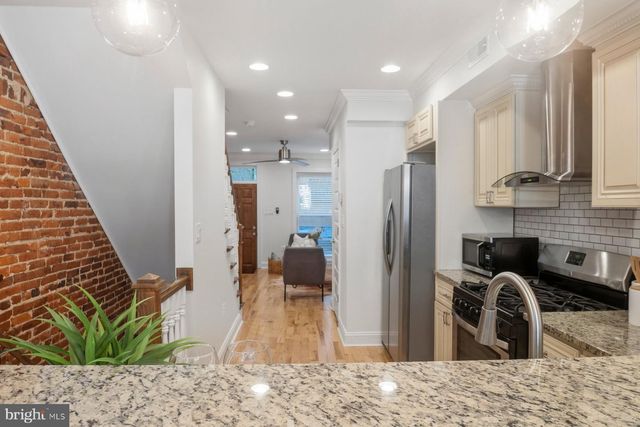 133 S ROBINSON ST S, Baltimore, MD 21224