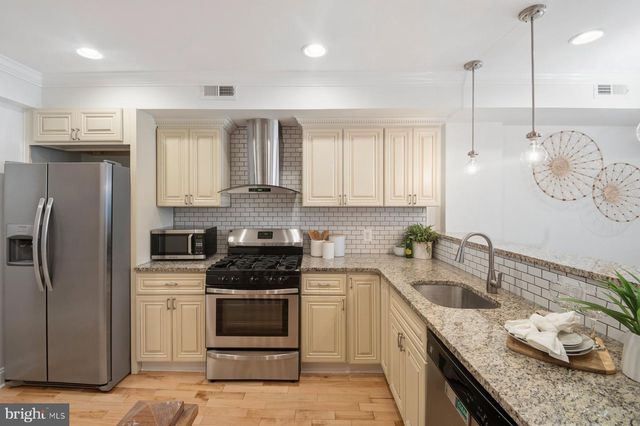 133 S ROBINSON ST S, Baltimore, MD 21224