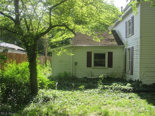 11209 Spencer Mills Road, Spencer, OH 44275