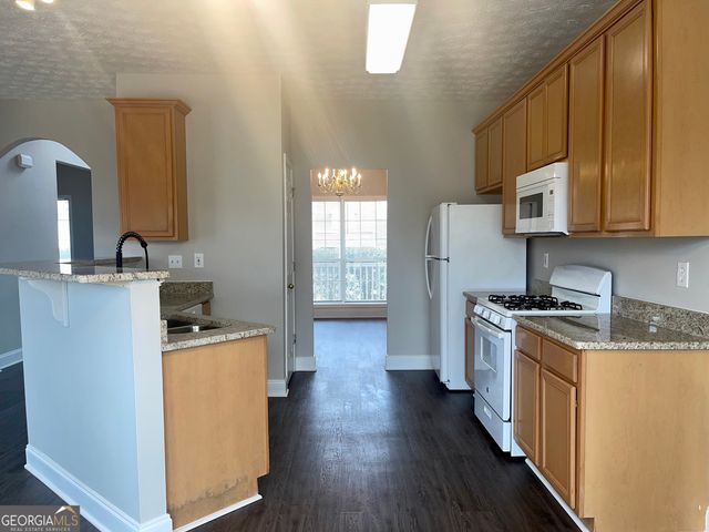 299 Sheffield Chase, Mcdonough, GA 30253