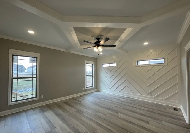 446 Spiderwort Dr, Clarksville, TN 37043