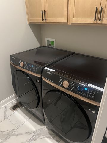 446 Spiderwort Dr, Clarksville, TN 37043