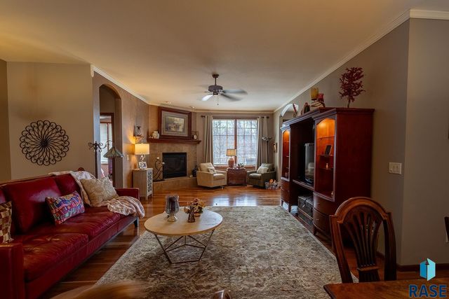 2605 S Big Timber Pl Place, Sioux Falls, SD 57105