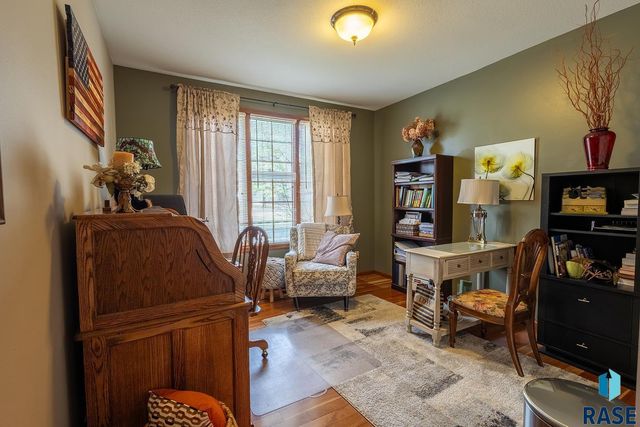 2605 S Big Timber Pl Place, Sioux Falls, SD 57105