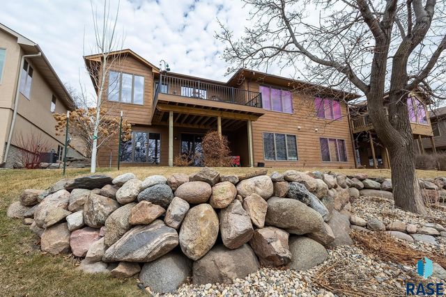 2605 S Big Timber Pl Place, Sioux Falls, SD 57105