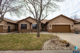 2605 S Big Timber Pl Place, Sioux Falls, SD 57105