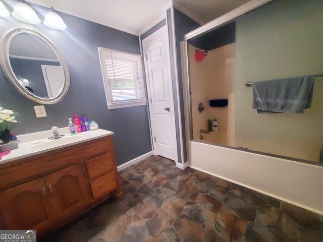 2021 Red Hill Road, Carnesville, GA 30521