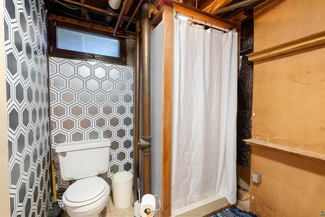 1511 N 56th St, Superior, WI 54880