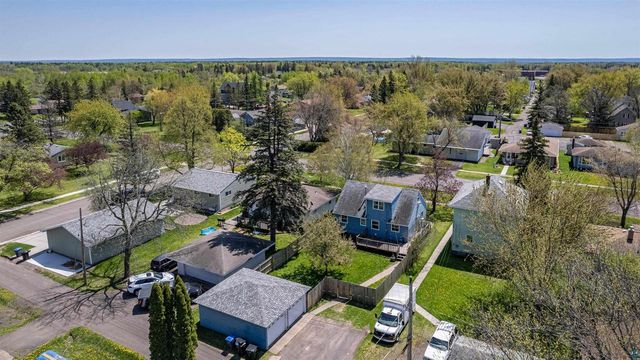 1511 N 56th St, Superior, WI 54880