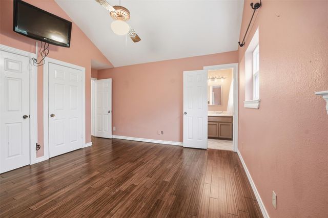 1104 Franklin DR, San Marcos, TX 78666