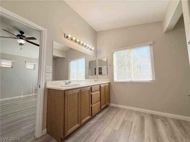 9517 Van Halen Lane, Las Vegas, NV 89148