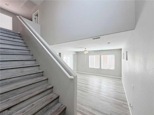 9517 Van Halen Lane, Las Vegas, NV 89148