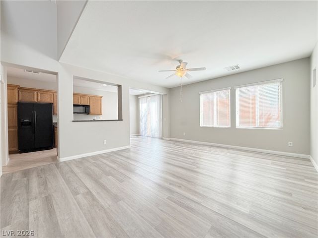 9517 Van Halen Lane, Las Vegas, NV 89148