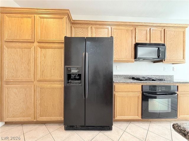 9517 Van Halen Lane, Las Vegas, NV 89148