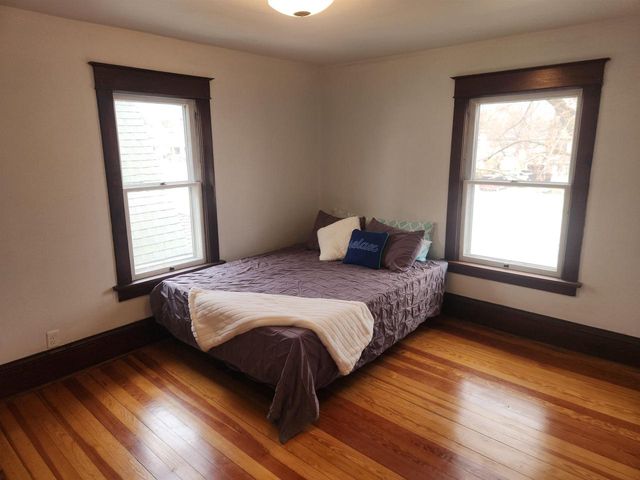 736 E Main Street, Reedsburg, WI 53959