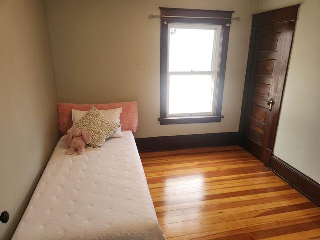 736 E Main Street, Reedsburg, WI 53959