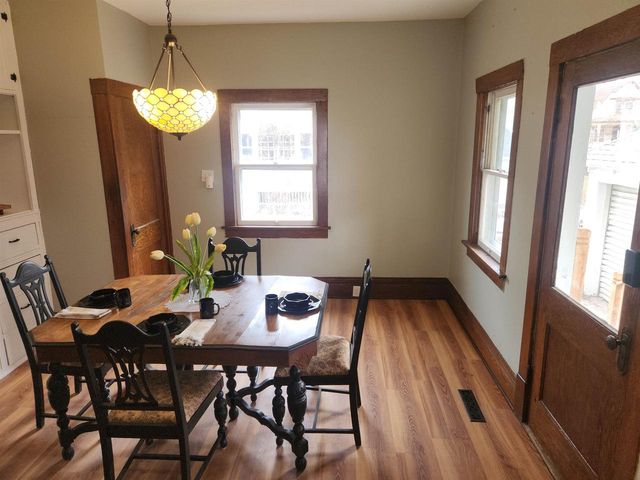 736 E Main Street, Reedsburg, WI 53959