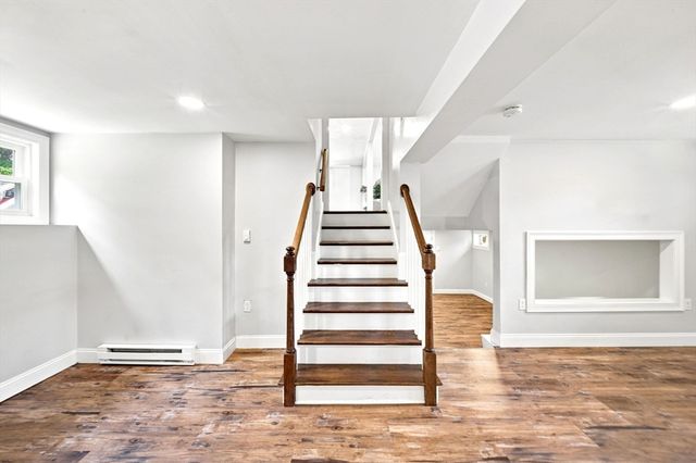 92 Dean Rd, Stoughton, MA 02072
