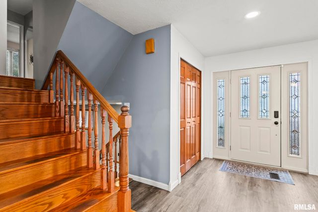 21 RED OAK Lane, Springfield, IL 62712