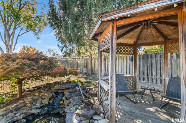 21 RED OAK Lane, Springfield, IL 62712