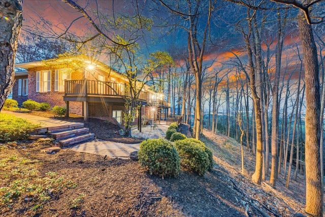 6780 Hidden Woods DR, Roanoke, VA 24018