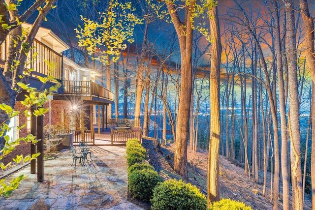 6780 Hidden Woods DR, Roanoke, VA 24018