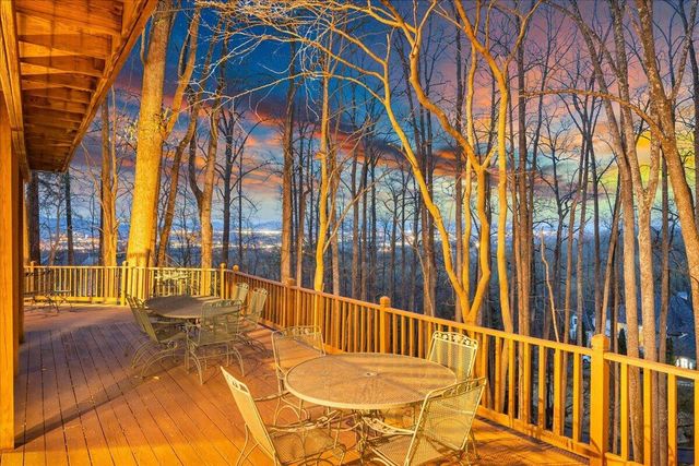 6780 Hidden Woods DR, Roanoke, VA 24018