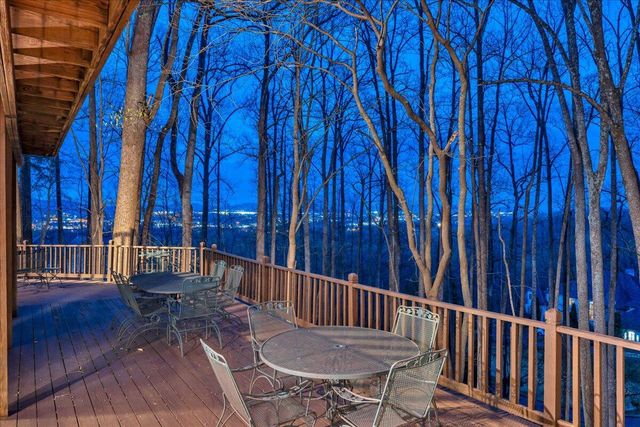 6780 Hidden Woods DR, Roanoke, VA 24018