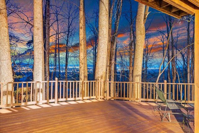 6780 Hidden Woods DR, Roanoke, VA 24018