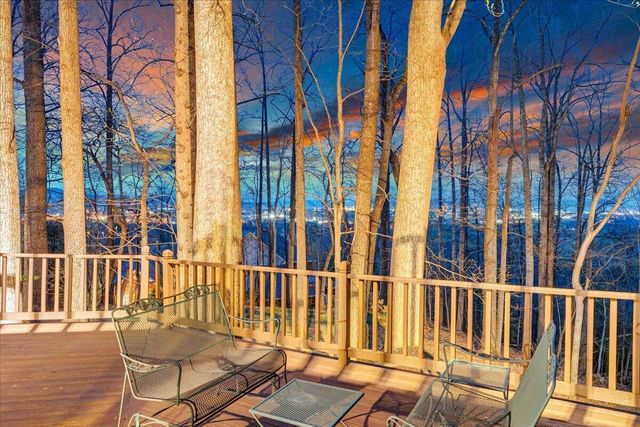 6780 Hidden Woods DR, Roanoke, VA 24018