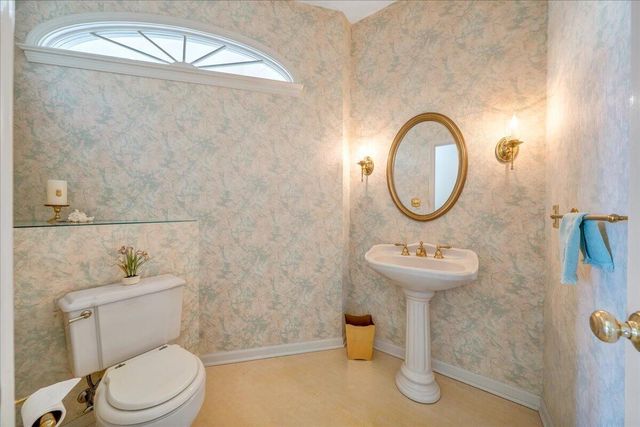 6780 Hidden Woods DR, Roanoke, VA 24018