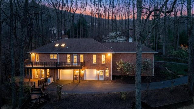 6780 Hidden Woods DR, Roanoke, VA 24018