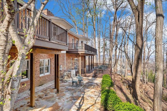 6780 Hidden Woods DR, Roanoke, VA 24018