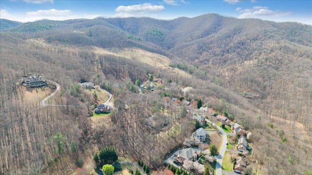 6780 Hidden Woods DR, Roanoke, VA 24018